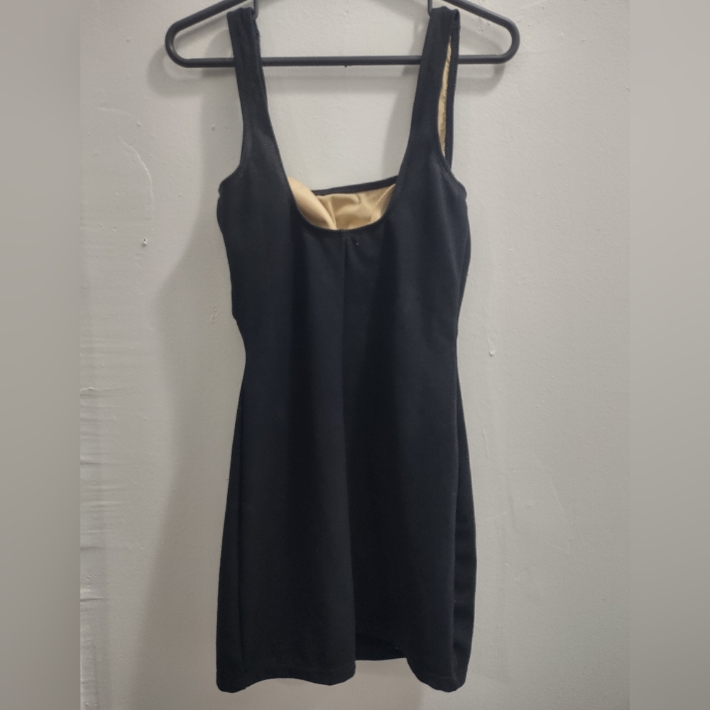 newport news easy style j5738 short  Black Dress with inner spandex with button